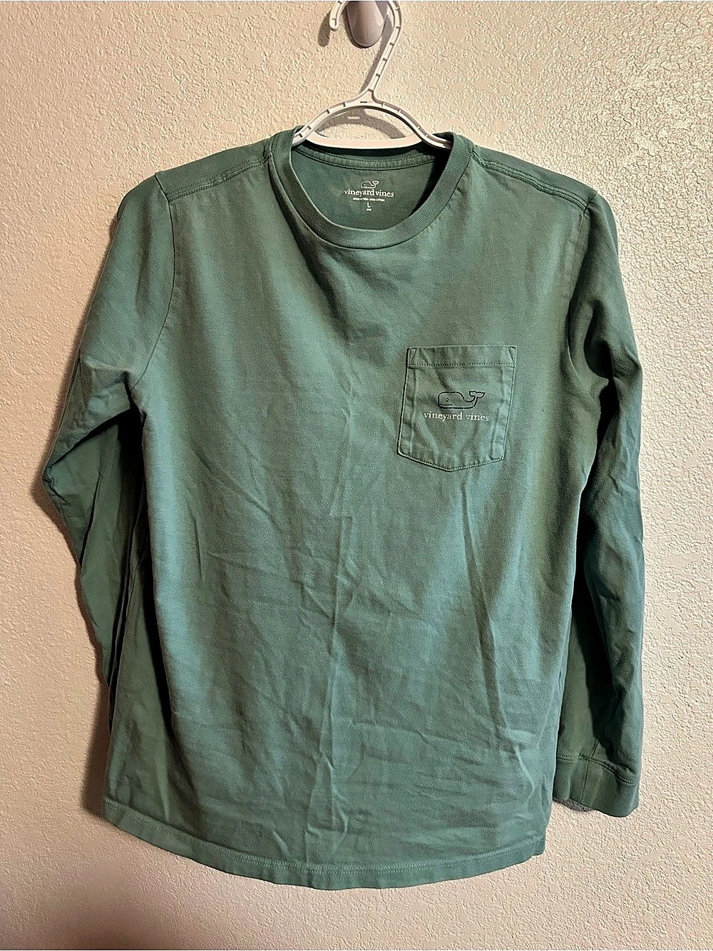 Vineyard Vines Long-Sleeve Whale Pocket Tee Green kids Large (16)
